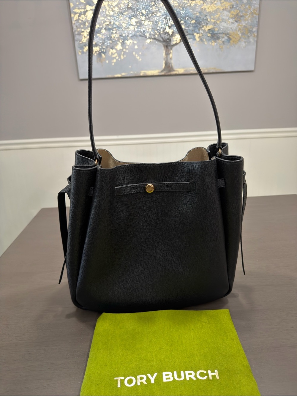 NWOT Tory Burch ROMY bucket bag
